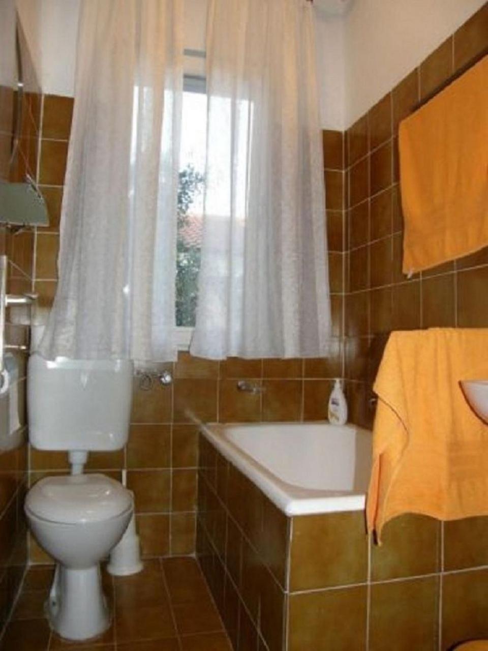 Apartments Ljubi Vinišće Dış mekan fotoğraf
